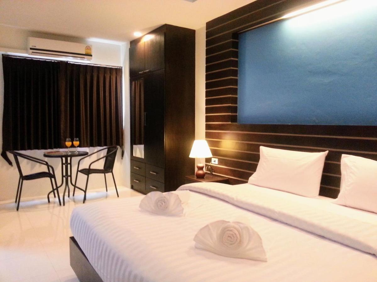 Purimas Resortel Rawai Екстер'єр фото