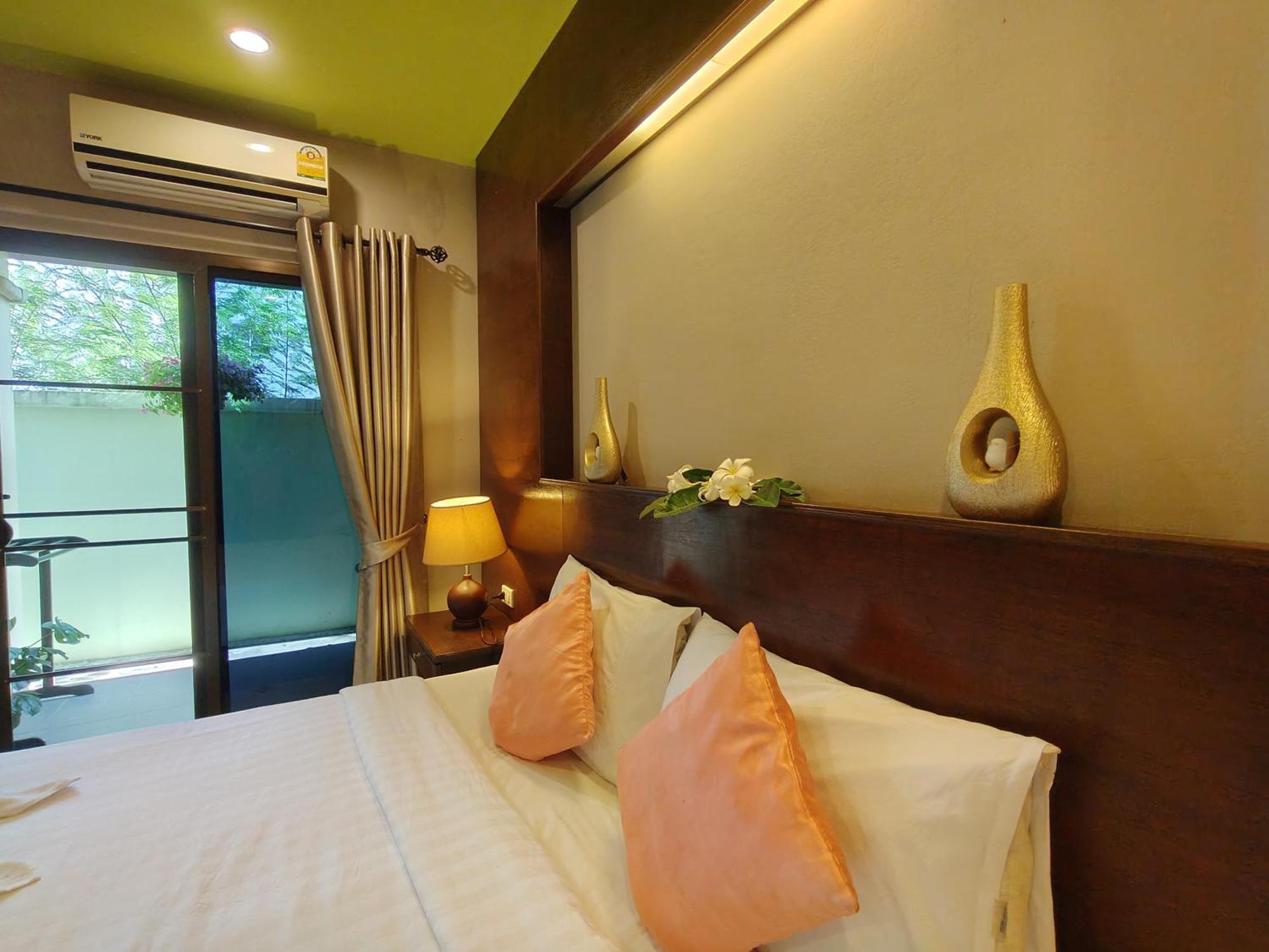 Purimas Resortel Rawai Екстер'єр фото